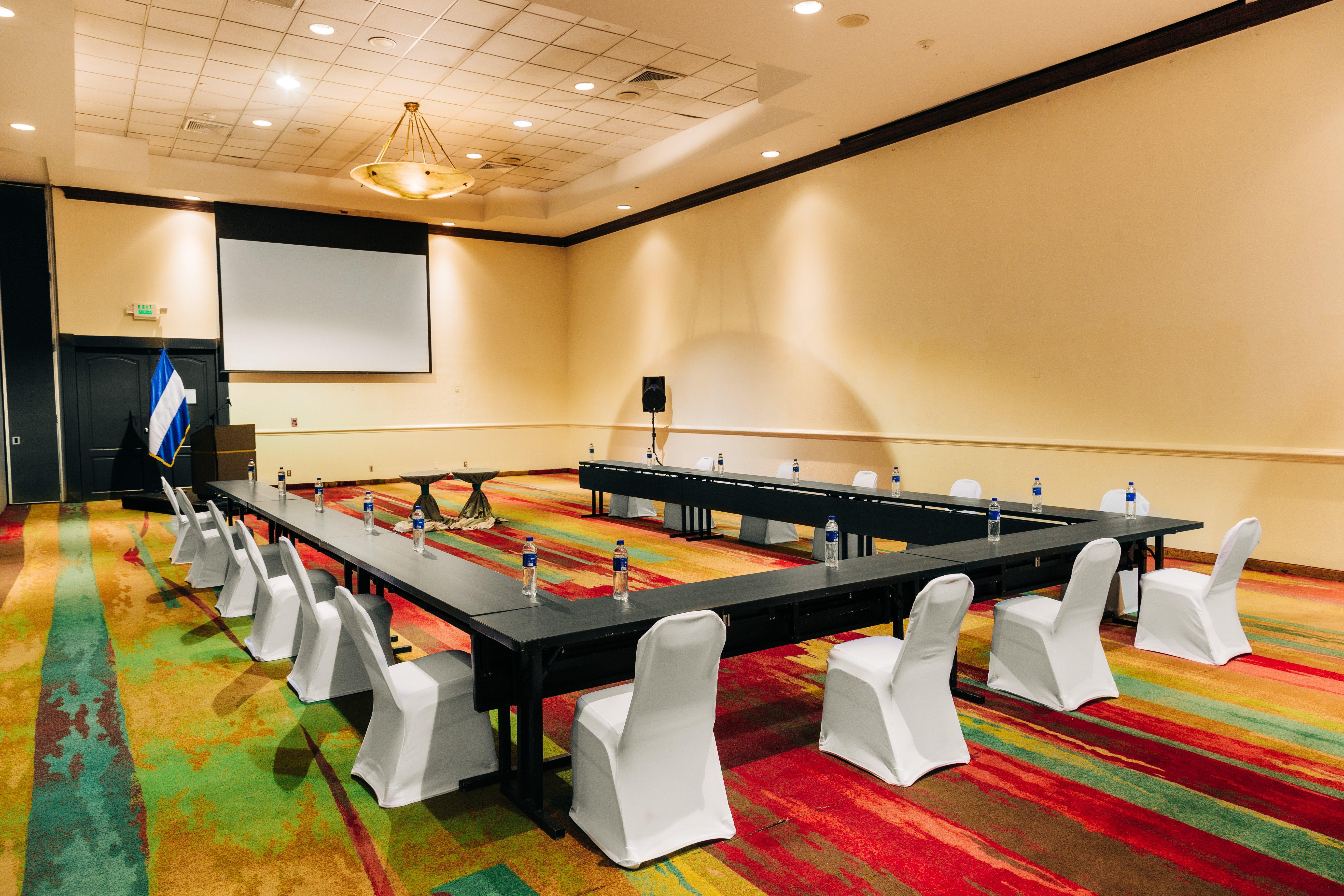 Holiday Inn San Salvador By Ihg Екстер'єр фото