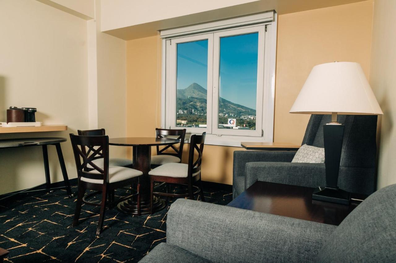 Holiday Inn San Salvador By Ihg Екстер'єр фото