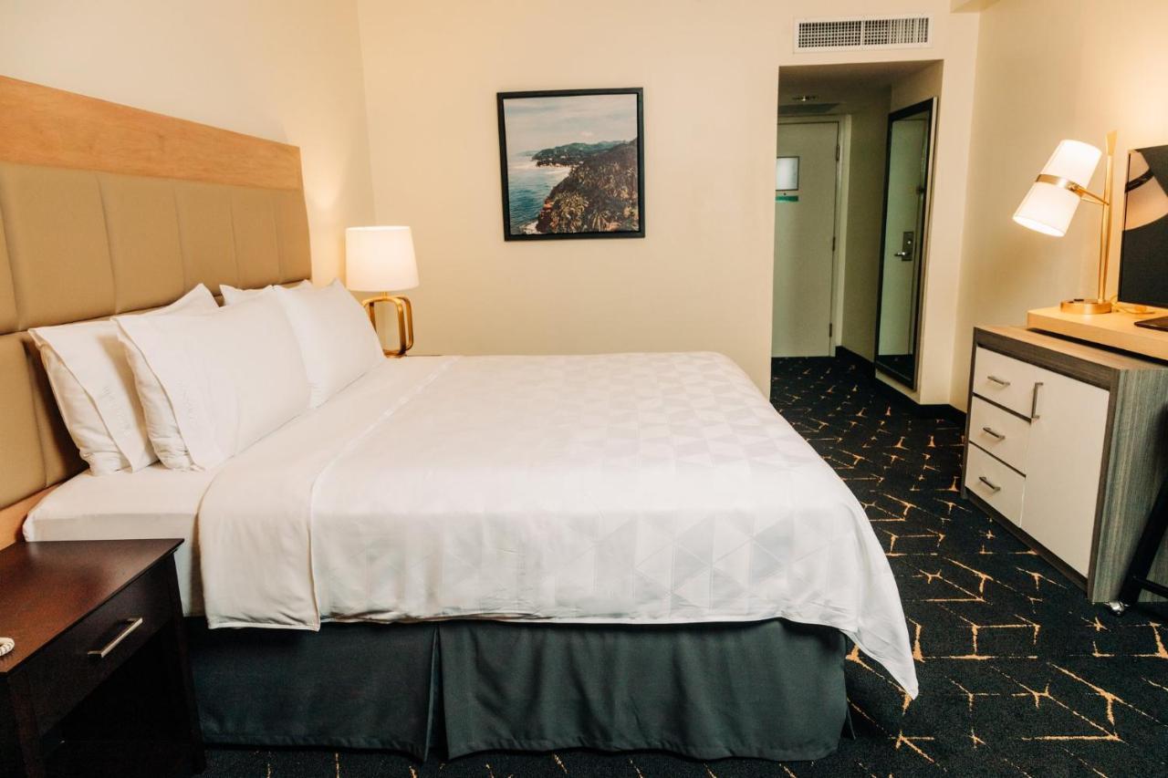Holiday Inn San Salvador By Ihg Екстер'єр фото
