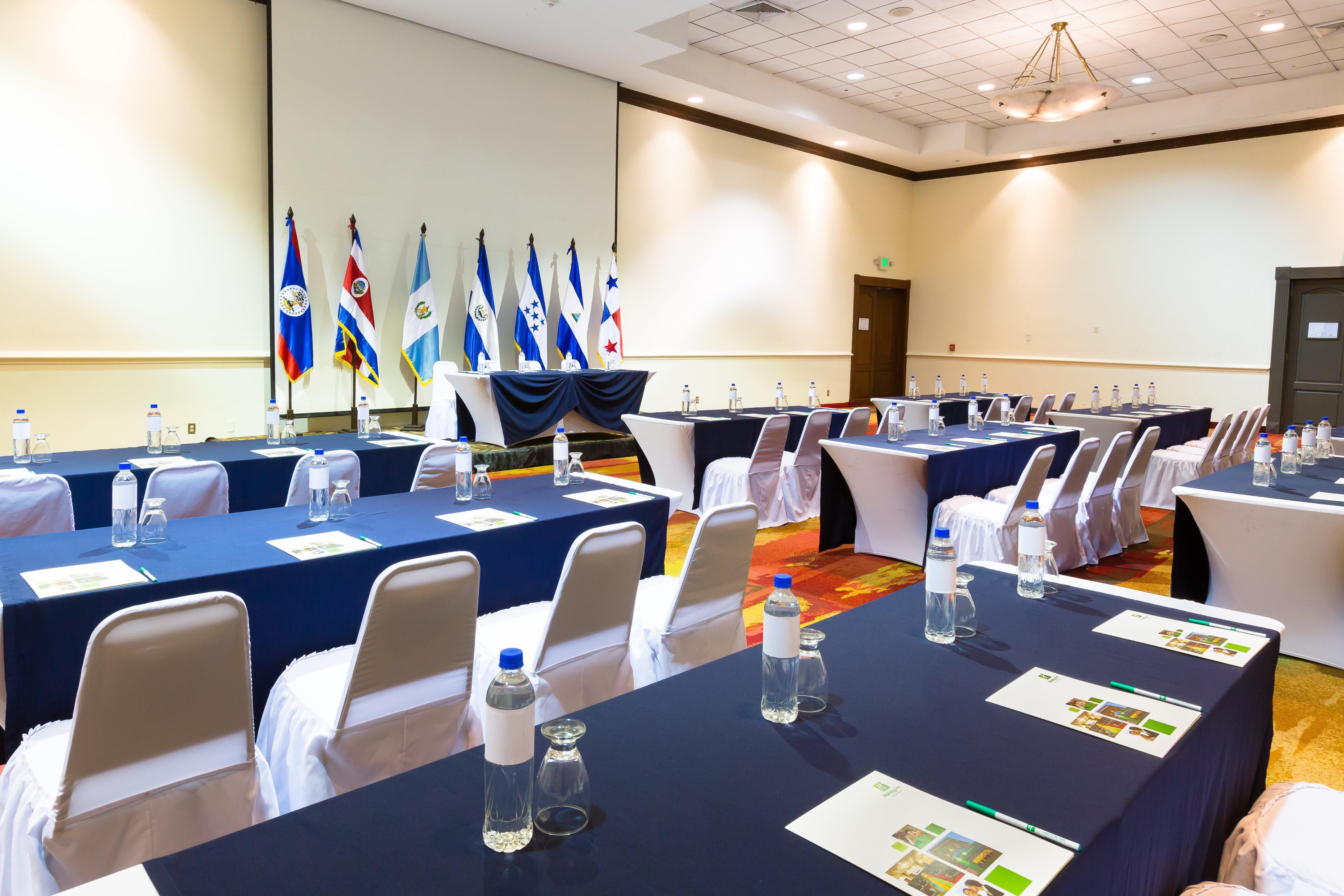 Holiday Inn San Salvador By Ihg Екстер'єр фото